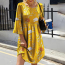 Vestido Curto Floral com Mangas 3/4  - Essenza