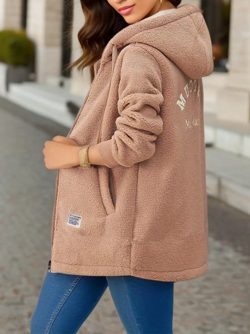 Casaco Teddy Feminino com Capuz Elegante - Essenza