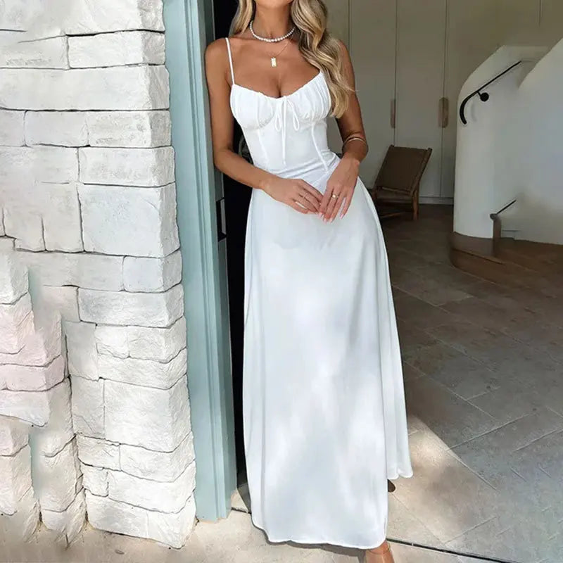 Vestido Longo de Alças Finas e Decote Ajustável – Essenza