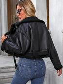 Jaqueta Feminina de Couro com Forro Peluciado  - Essenza