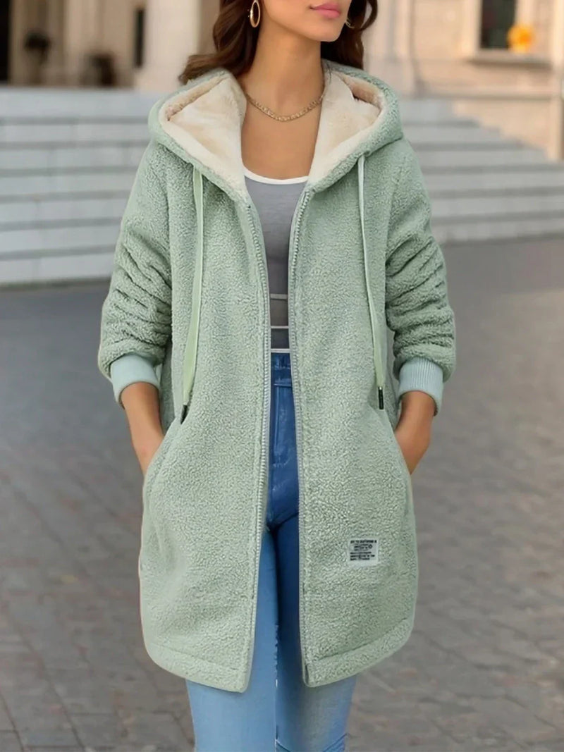 Casaco Teddy Feminino com Capuz Elegante - Essenza