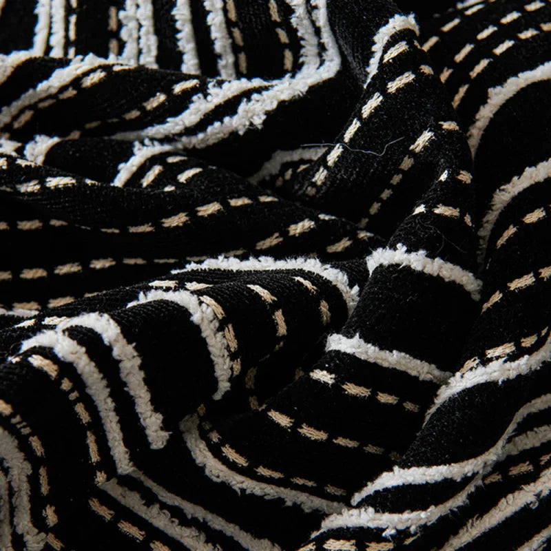 Capa para Sofá Chenille Bege com Listras Decorativas em Peça Única Offertaza