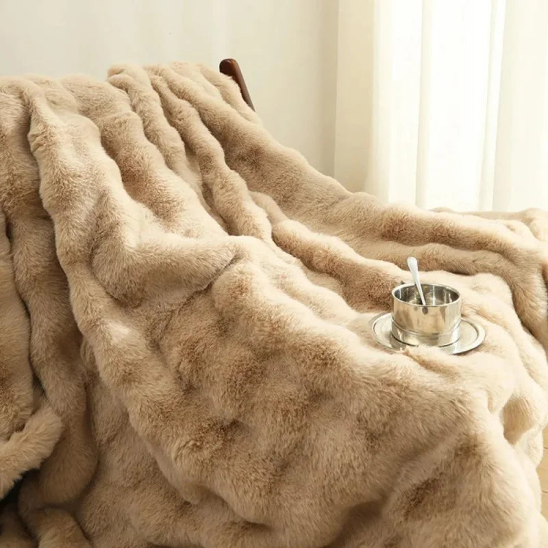 Cobertor de Pelúcia Bege para Decoração de Casa Offertaza