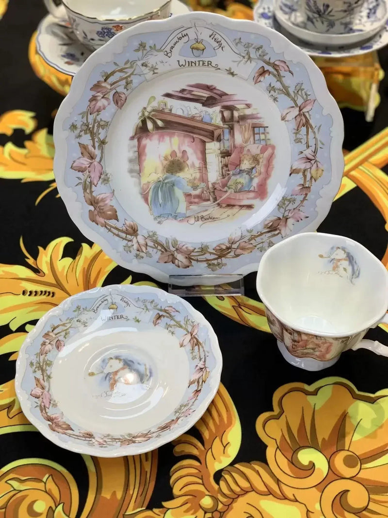 Conjunto de Louça Brambly Hedge 3 Peças – Elegância e Encanto