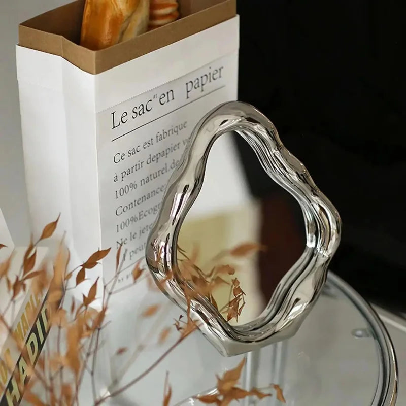 Espelho de Mesa Oval Prateado para Maquiagem e Decoração Offertaza