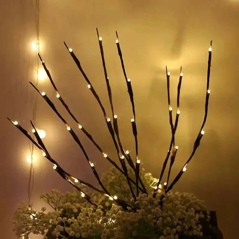 Árvore de Natal LED com Galhos Iluminados para Decoração Offertaza
