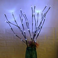 Árvore de Natal LED com Galhos Iluminados para Decoração Offertaza